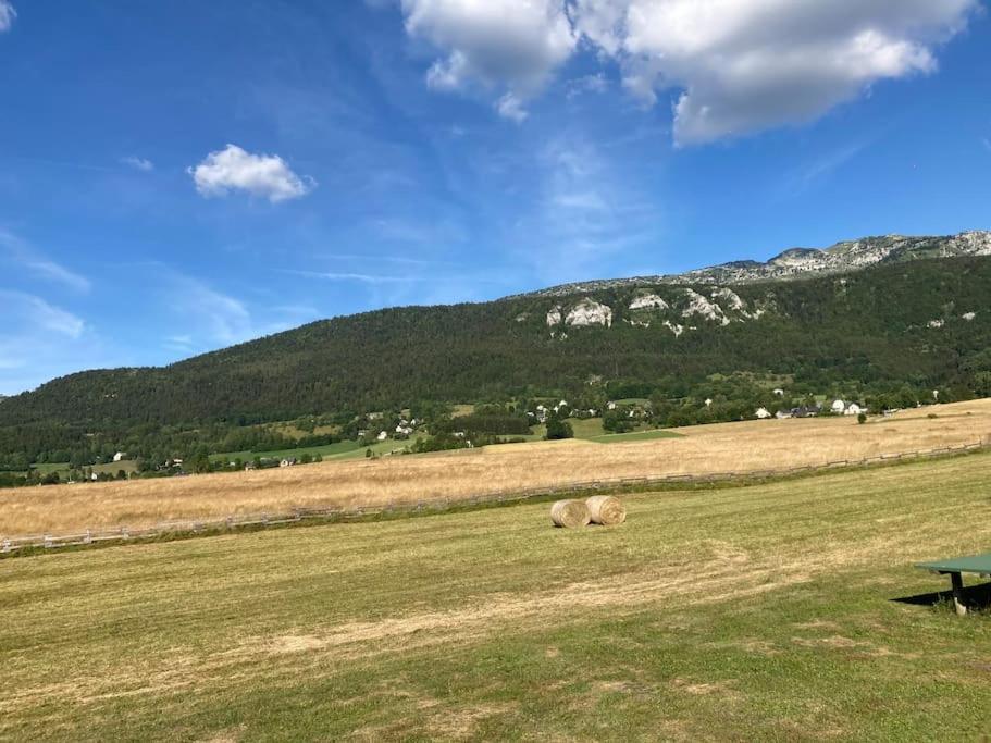 Chalet Cosy, Belle Vue, Dans Le Massif Du Vercors 라종베코 외부 사진